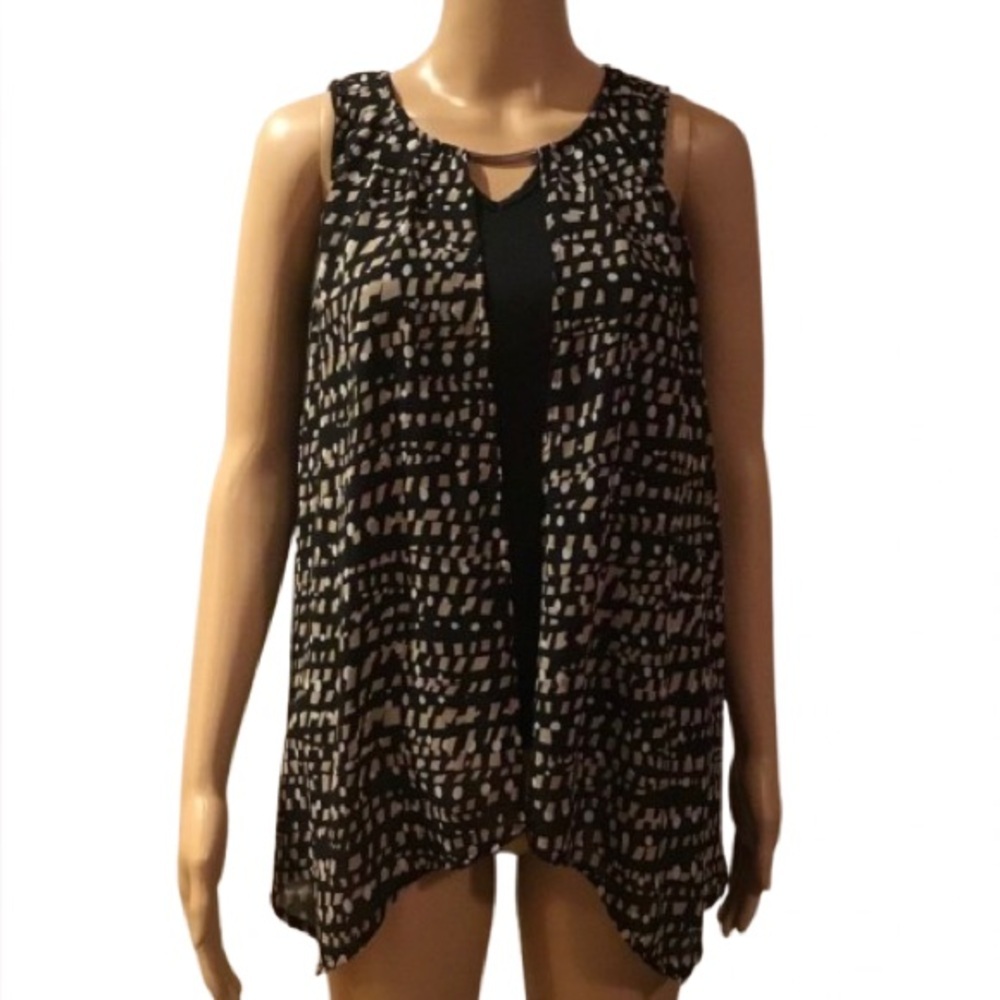 Lily Morgan Black and Beige Top with Silver Hardware - Size S